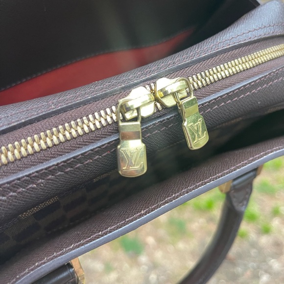 Authentic Louis Vuitton Damier Ebene Triana Shoulder Bag Tote Handbag - Picture 11 of 16